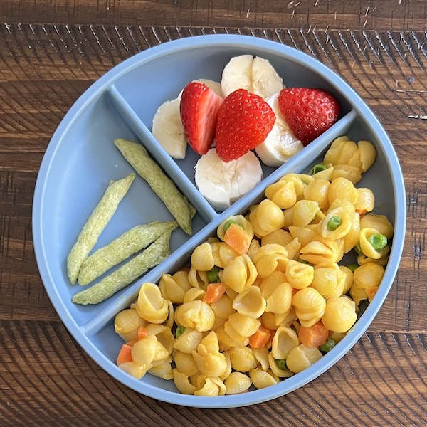 Mac & cheese with peas and carrots toddler plate