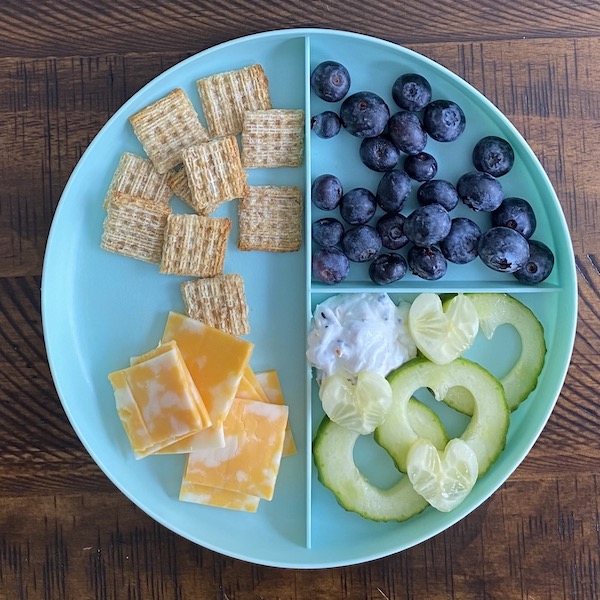 Crackers and cheese lunch plate
